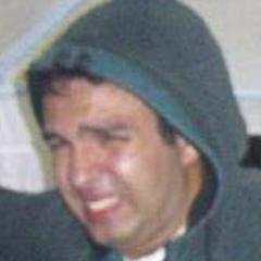 Paulinhobombril's profile picture. Mil e uma utilidades! 
Walker/resort/purpurina/assador/etc..