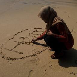 dhenya3's profile picture. yups,,, harus ada perubahaan,,,,