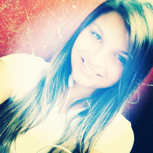 Just a normal girl *-*