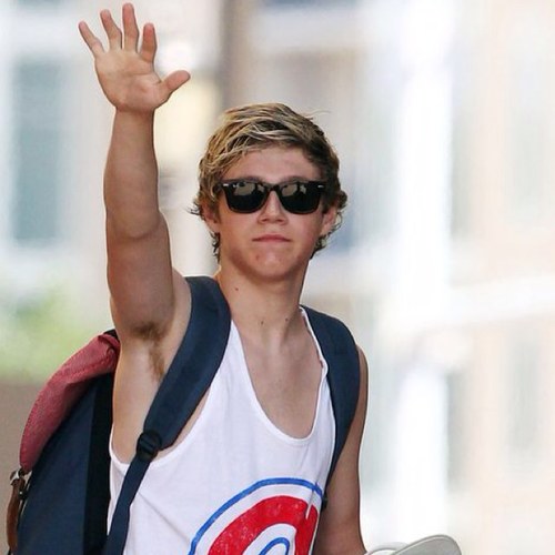 I am a crazy mofo! I love One Direction/Niall Horan!! Please follow me @NiallOfficial