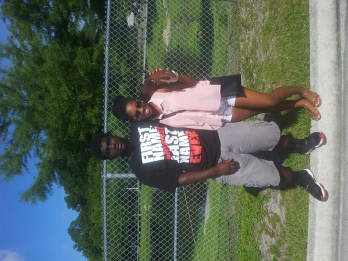 #Team BrownSkin W/ Dreads &&' Tattoo's |5'0| ツ ❤ PUSH That FOLLOW BUTTON BTW FREE HILLTOP TARIK &&` SOUTHSIDE HATCH BOI ❤ #Team BLESSED