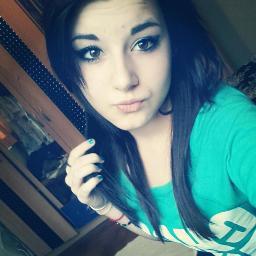 I'm Belieber!
If you follow me and I'll follow you!