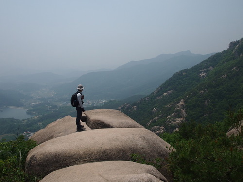 t_i_m_e_'s profile picture. time