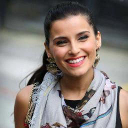 Cantora,Compositora,Atriz Nelly Furtado:35 Anos Habblet:NellyFurtadoAtVEVO Toop:NellyF.AtVEVO ¥¥The Official Nelly F. in Habblet¥