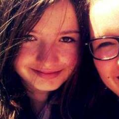 Hello everybody.  I am proud directioner. Narnia (Slovakia)