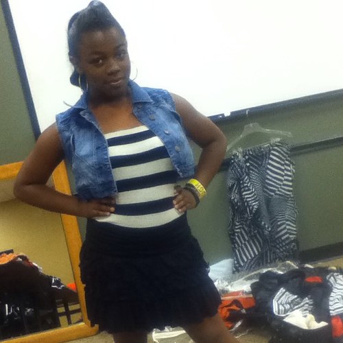 I am a HUGE belieber!! I know what ur thinking— but shes a black girl—i know know but im a black girl with inspiration!! ;)