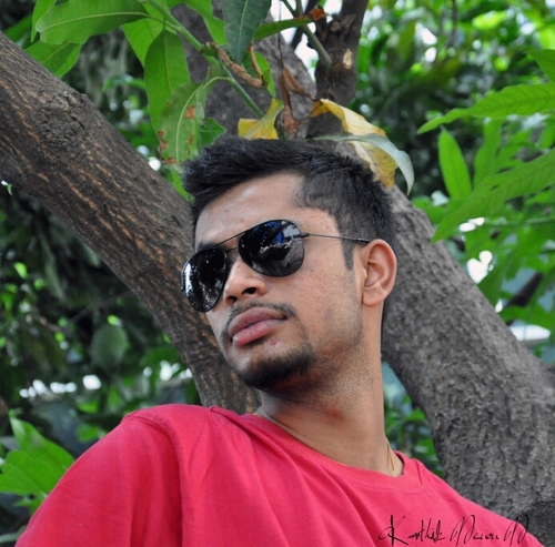 On A jOuRnEY tO lIVE LiFe & FiNd A pLAcE tHAt nEVeR gEtS dULL , HappiNesS FoREVER aNd JOY Till It dies :D