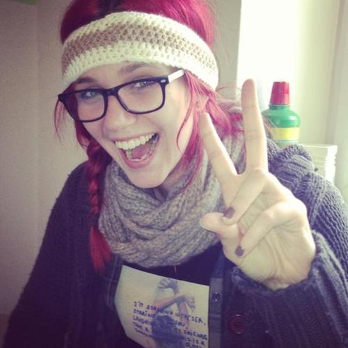 mel_poison_ivy's profile picture. 