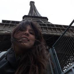 I love to learn languages and travel!