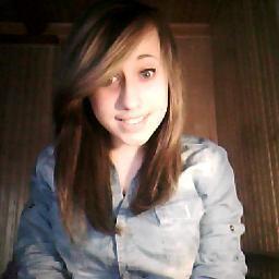 szmidaaa's profile picture. I'm Julia. I have 15 years old. Follow Me. :D