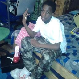 #TeamFollowBack #Team103 #SavageLife follow me and i'll follow you back. #300