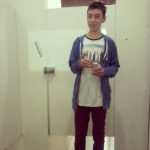 chch_mike's profile picture. 16, Radio Host. Single (obviously). I want to change the world.