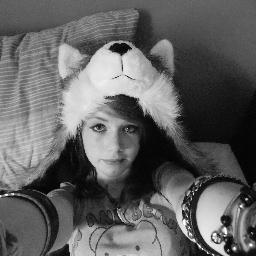 2spoooky4uu's profile picture. full-time fangirl #Fuckmotheringvampire