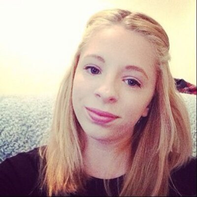 Profile Picture of Mõłłŷ śìñčłãîr (@mollymoo575) on Twitter