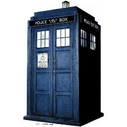 Gamer, Whovian and Kid who wants to have a great time!