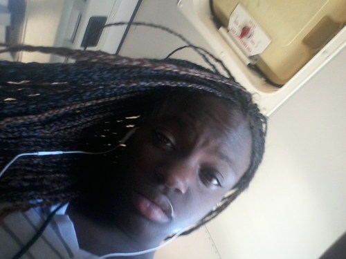 YneshaGilson's profile picture. 