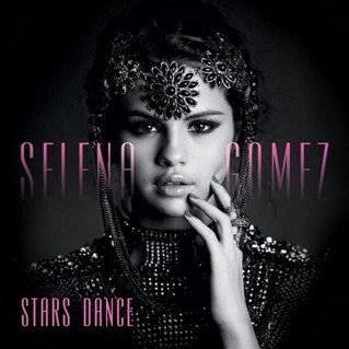 I'm a big fan of selena,justin,vanessa,zendaya and bella thorne! Spanish,english and french!