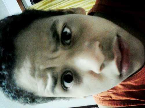 sysa200018's profile picture. انسان طويل ، نفسه في عجلة بسرعات، و عايز يطلع طيار .