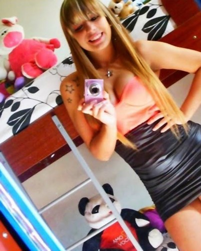 bissexual,gostosa e rockeira *-*