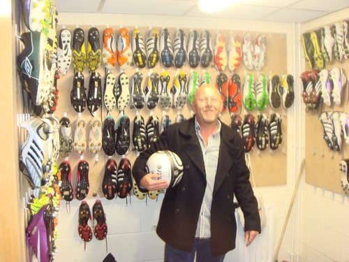 Swan about doing little or nothing with the odd game of golf thrown in for good measure. You need balls to play golf like me !!  Swansea City FC. Long Time Jack