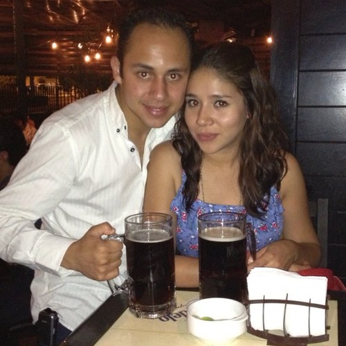 elvitoriolay's profile picture. 