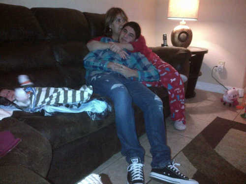 Madre de @Leon_Manuel, el ser mas hermoso que dios me dio.