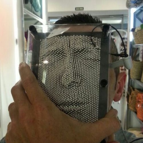 despeinamonjas's profile picture. Cada vez que te veo doblar la esquina, perfumado de albahaca y manzanilla...