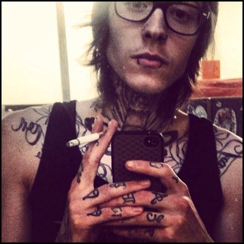 SamuelStonerr's profile picture. Samuel L. 19. Tattoo Artist. I will always be able to party hard then you. {Single-Pansexual}