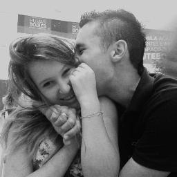 Eu amo: seu sorriso, seus olhos, suas mãos, o jeito que me abraça, o jeito que me olha, você, do jeito que você é @kamila_eduuarda sz sz sz