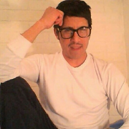 santox80's profile picture. solo pensar me hace pensar más...