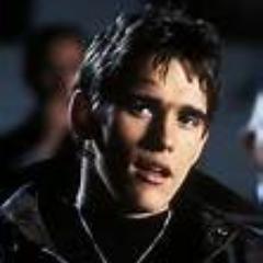 Greaser from New York. @RunawayGreaser is my baby sister, hurt her, you die. @JohnnyCade_5 is mine, touch/hurt him and you are dead. Got all that?