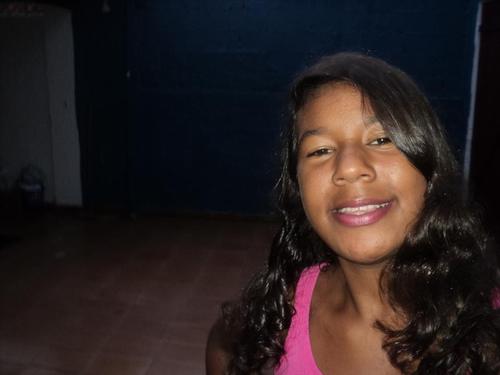 Sou  um  boa  Pessoa,  Mais Também   Não    Abusa..  Sou  uma   Pessoa  amiga  Mais Também   Não  Vem    Querer   Montar  Em Cima   Por  que  Comigo  Não Cola..