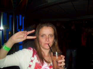 Paulinemcquill3's profile picture. I am a mother of 3,who I live for,I am honest,caring and can have a laugh,but take 1 day at a day in life!!!!You Don't Know What You Have Got b4 they have gone!