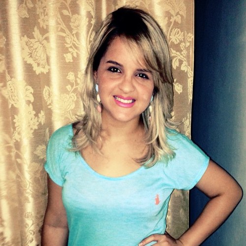 Eu sempre espero uma coisa nova de mim, eu sou um frisson de espera - algo está sempre vindo de mim ou fora de mim.