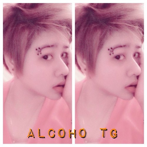 ร้องไห้ได้, ก็ยิ้มได้, แพ้ได้, ก็ชนะได้, ทุกข์ได้, ก็สุขได้, ชีวิตมันก็วนอยู่แค่เนี่ย, จะคิดอะไรมากมาย? ✌