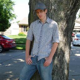 I play hockey I keep it country all the time soon to be 18 july 3rd any questions? Didnt think so