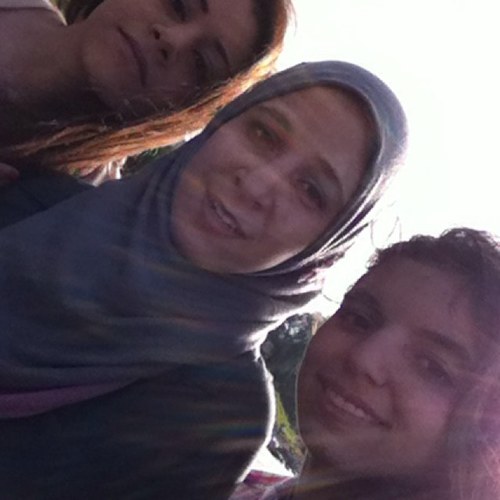 I love having fun and hanging out with my friends ❤ i love mera, shes amazing ❤