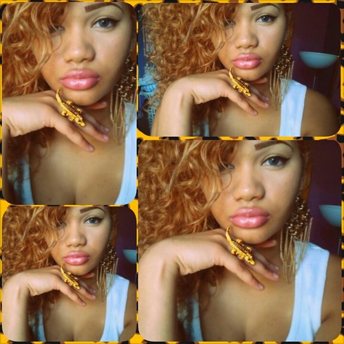 Dopee Lesbian //Follow Mee ;) \\ &^ The Mywife @FuckYoTweetss__