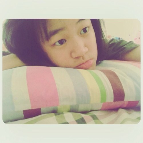 ก.เอย ก.กี้  เป็นนักศึกษา ง่ายๆ สบายๆ ชิว ชิววววว ;)))))