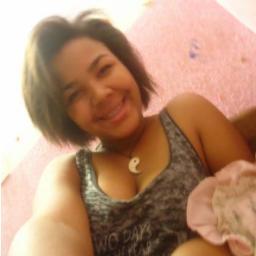 Soñadora,Triunfadora, Segura. El Hombre descubrió el fuego, pero la mujer a jugar con el.