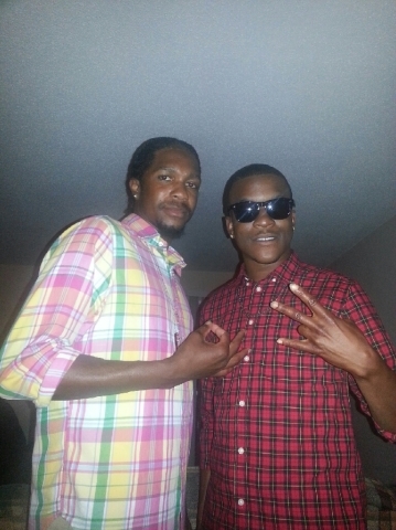 TCinco35's profile picture. Hip Hop Artist/ CEO Rocket Gang #RocketGang / Always on the grind and letting God lead me to success! 
#TeamGod #Team35 #TeamRG 
IG: OlSkoolkool