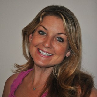Lifestyle Blogger | http://t.co/g8CRSDZrCK | Positive Energy Can Help You Achieve Anything | Choose Happiness