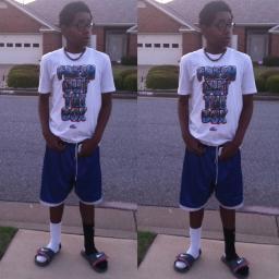 welp , @teeMF_bee heree :) My nigga geee coo as'f & that nigga cute ... soo follow him & mee too ... & no mention, No follow back ... point blaank !