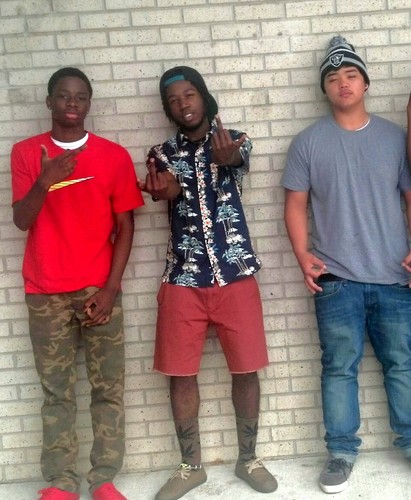 follow the rest of the triple C's @kittenz_bacon @thinknolonger @blame_the_kush