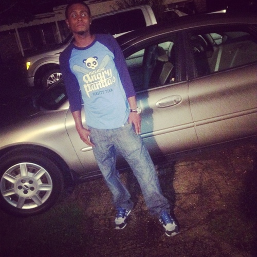 mellcollins's profile picture. 