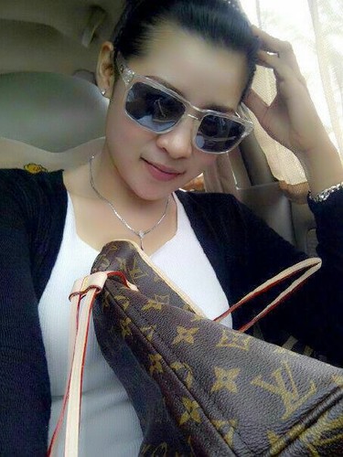 I'm Simple Girl,gak ska bnget sma org Smbong yg suka Pamerr,,,
