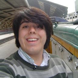 Sí, soy el mismísimo @carlos_felo (exacto, el hombre friki y amable), pero esta cuenta es experimental... o era...