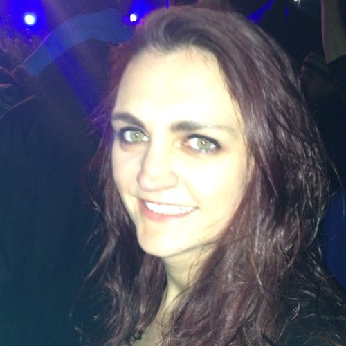 Claire21Louise's profile picture. 