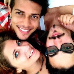 royecMagallanes's profile picture. De pensamiento utópico e idealista.Mis sistemas ideologicos se alejan de la convencionalidad de los mortales.
 Soy un comunicador Social en Construcción  :)