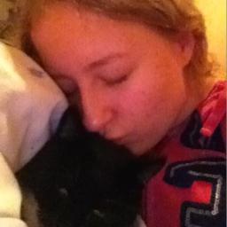 AmbieBambie_7's profile picture. 